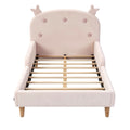Moderne kinderbed met schattige oorranden en houten lattenbodem